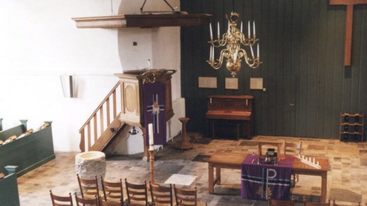 binnenkant maartenskerk